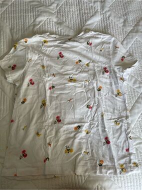 Bershka White Short-Sleeve Tee with Pink & Yellow Floral Print M